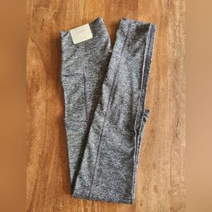 Offline NWT Chill Play Move Heather Gray High-Waisted Leggings S